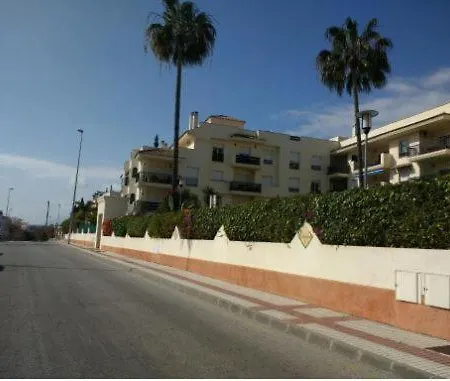 Piso A 10 Minutos Andando De Puerto Banus. Appartement